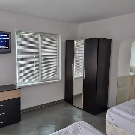 за гости - девня Guest house 3*