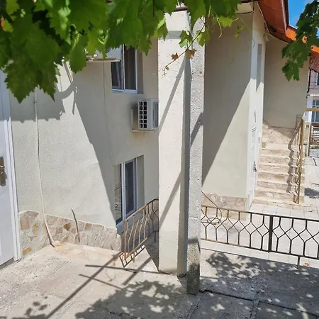 за гости - девня Guest house